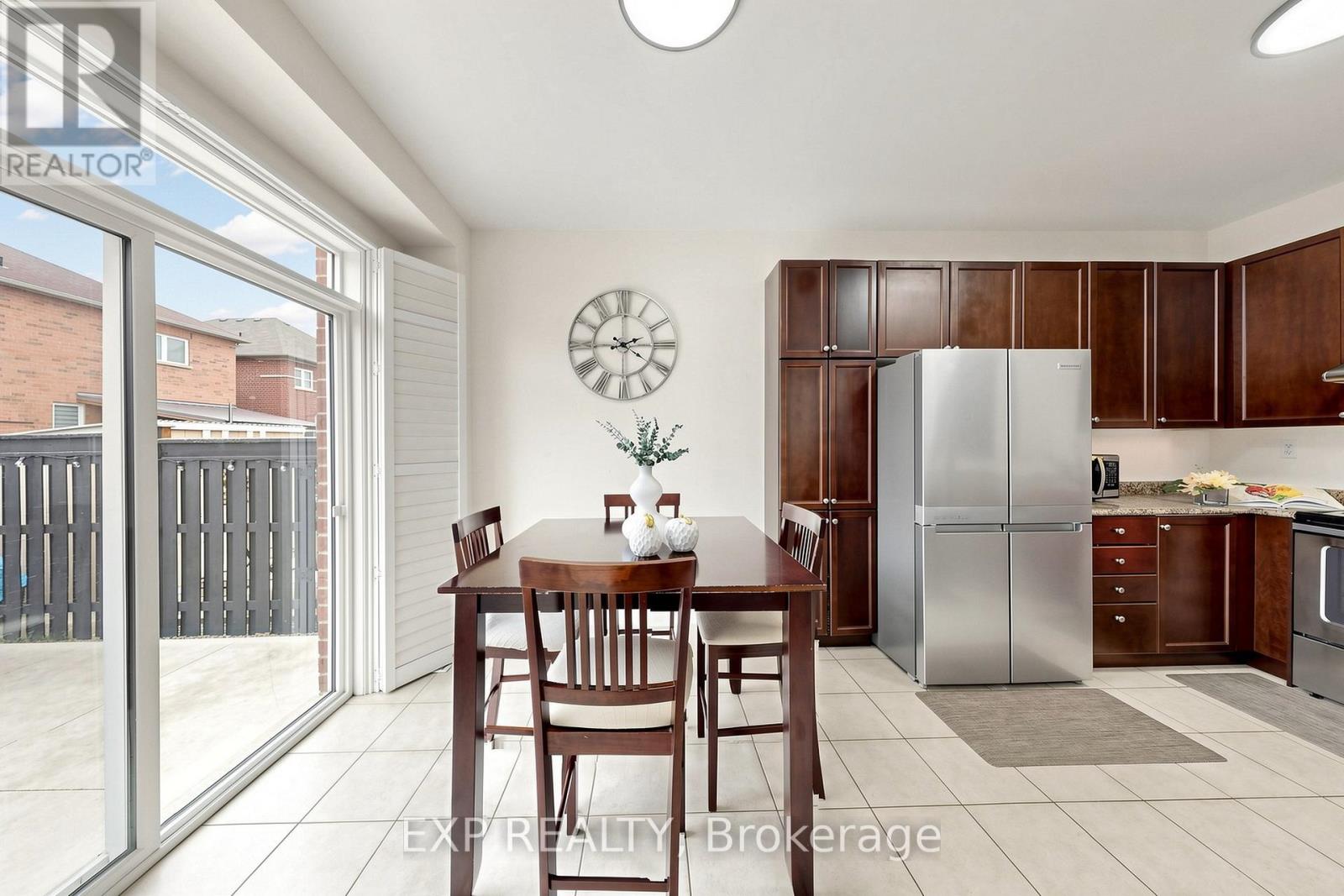 34 FREESIA ROAD - 18