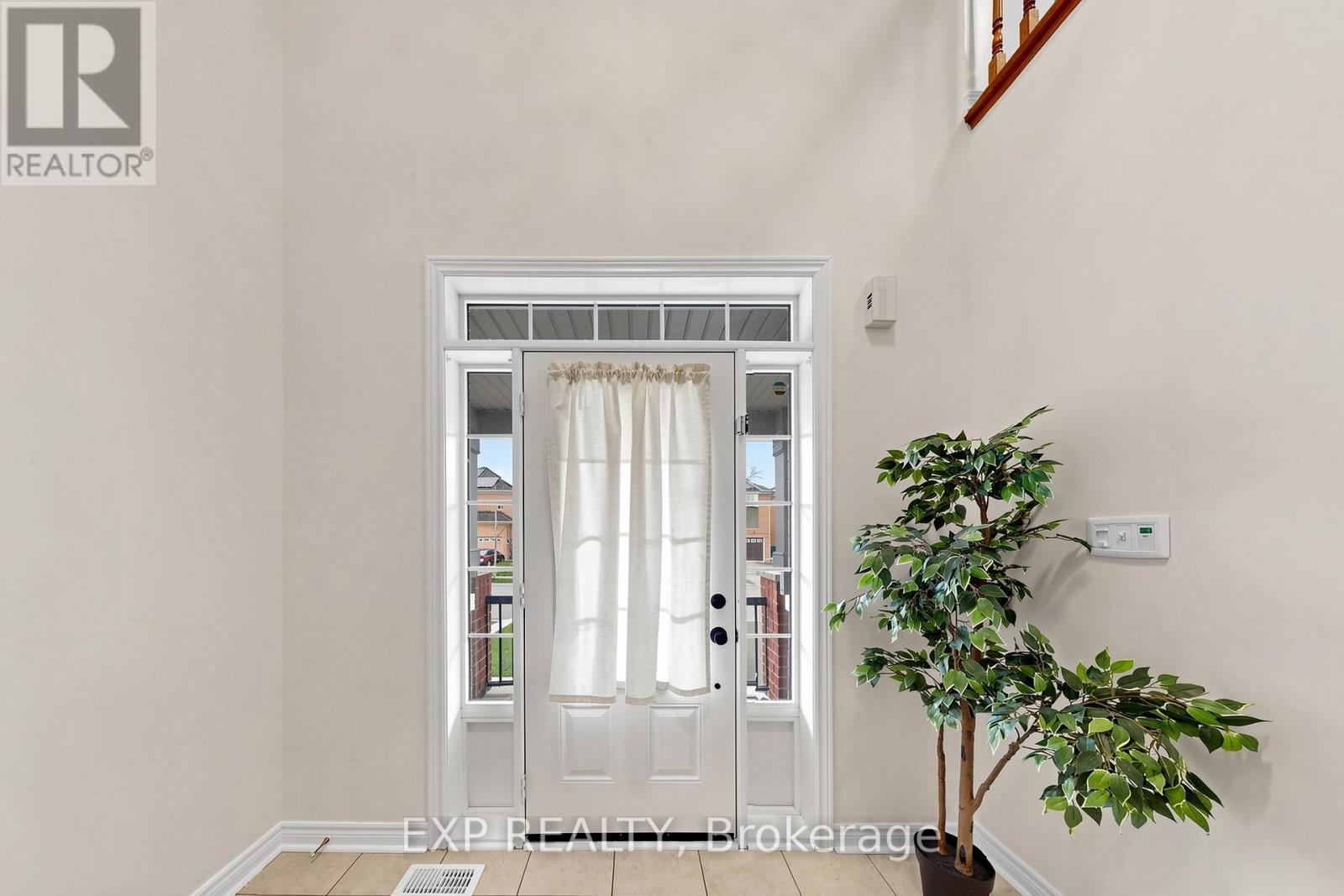 34 FREESIA ROAD - 20