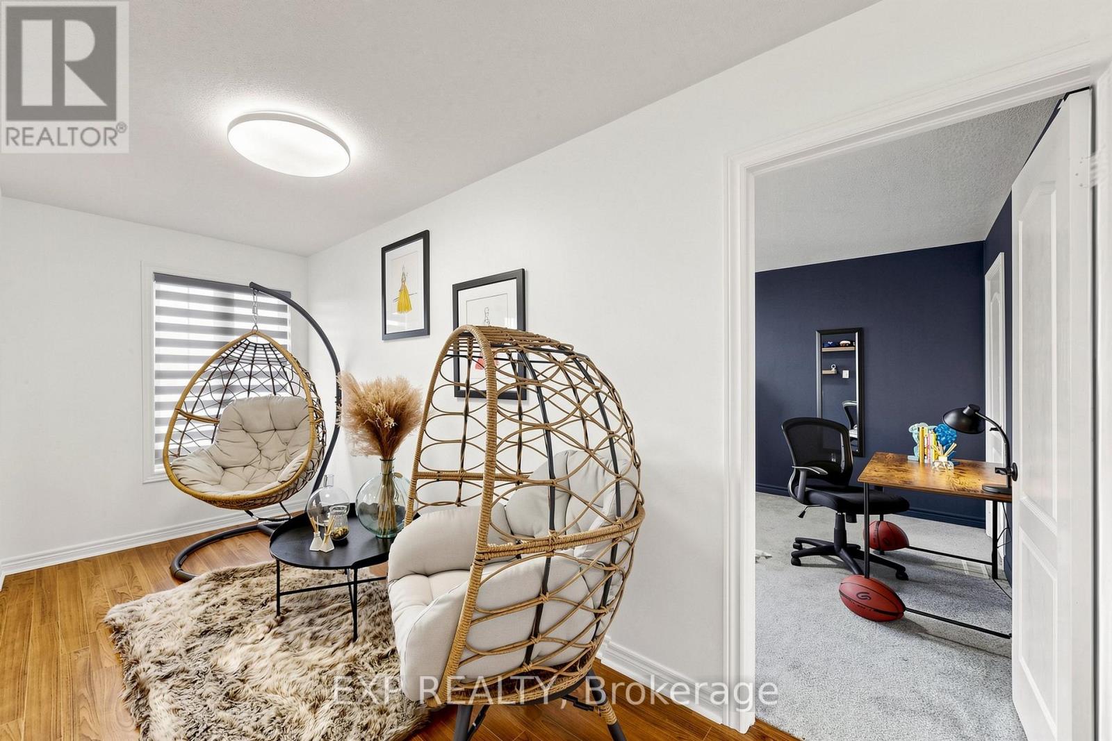 34 FREESIA ROAD - 24