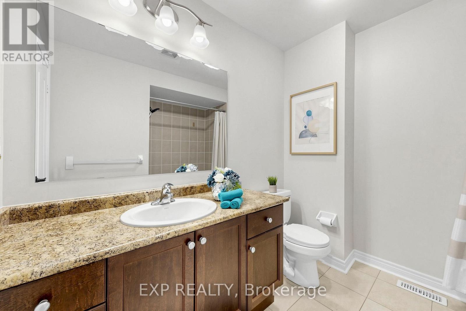 34 FREESIA ROAD - 37