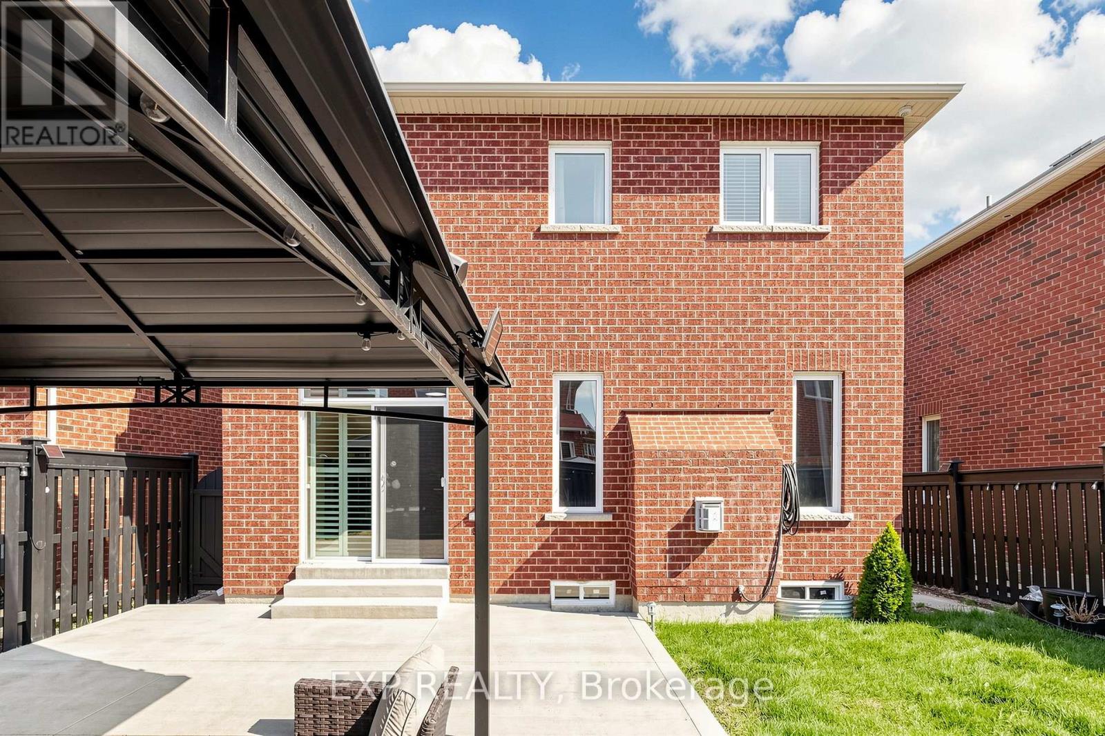 34 FREESIA ROAD - 41