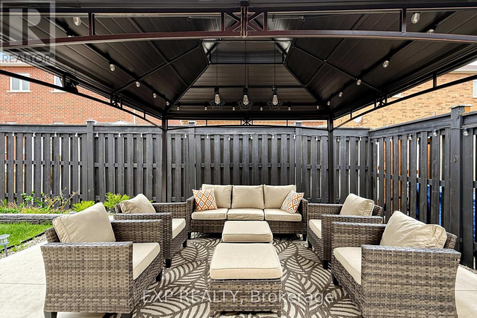 34 FREESIA ROAD - 43