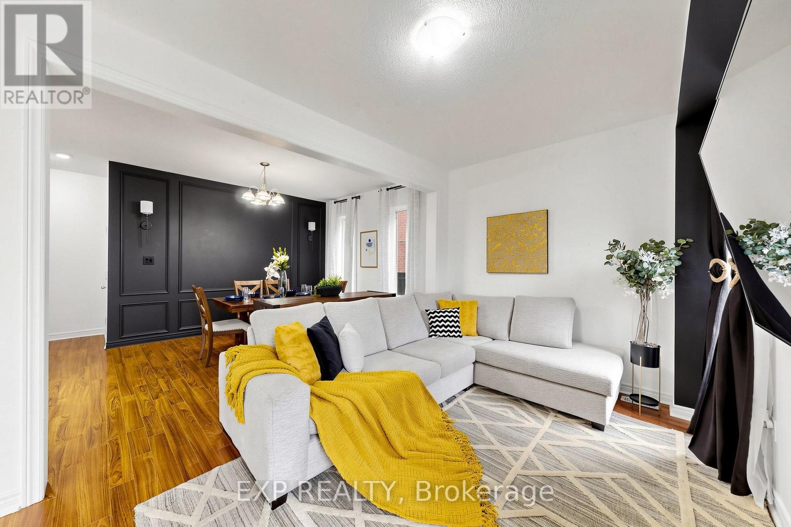34 FREESIA ROAD - 6