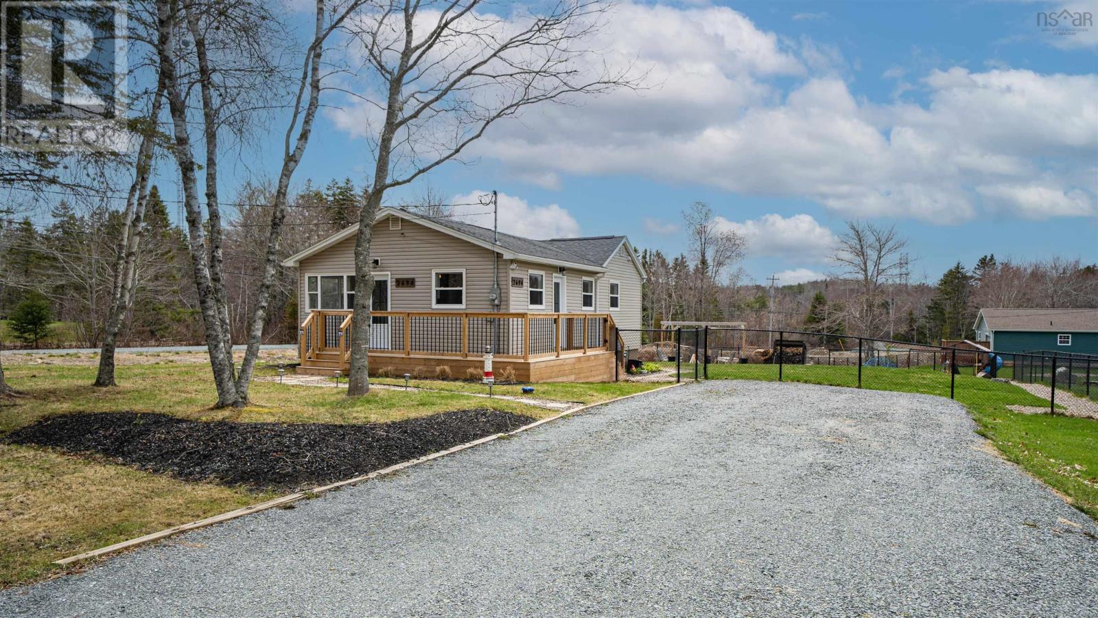 Property 41 of 49 of 2694 Sackville Drive