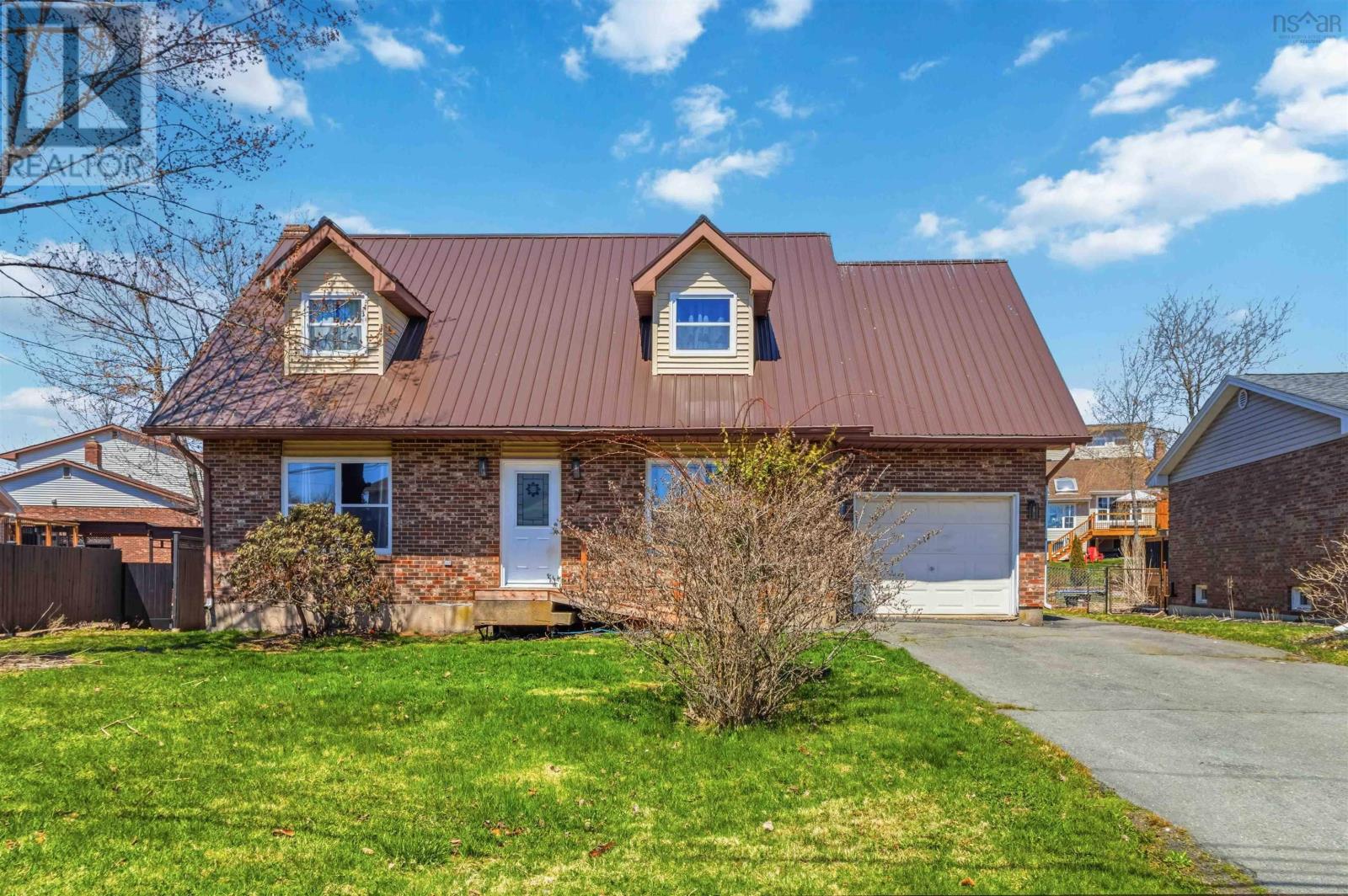 Property 2 of 32 of 7 Fiddlers Green