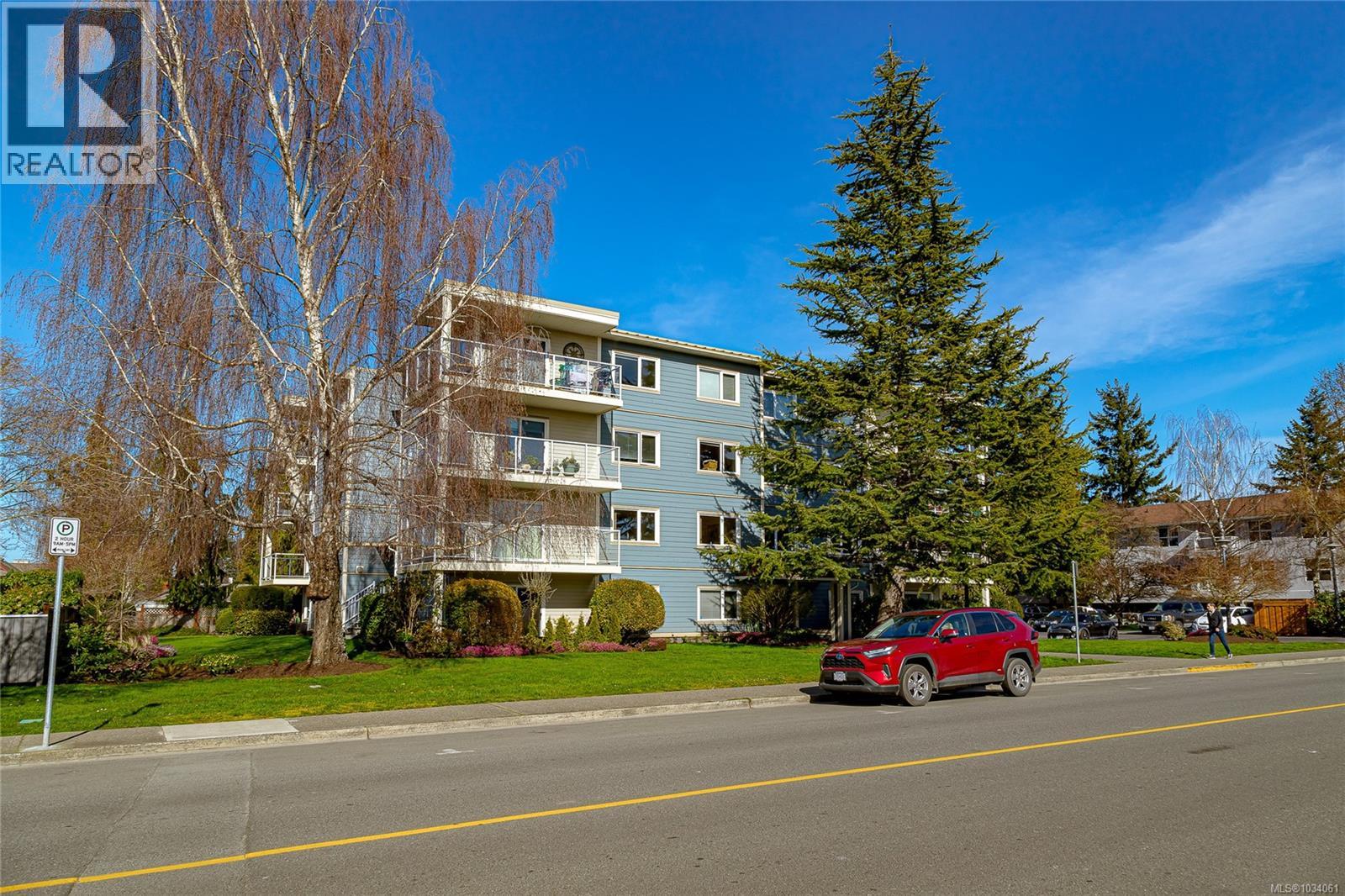 #102 2360 James White Blvd - 1