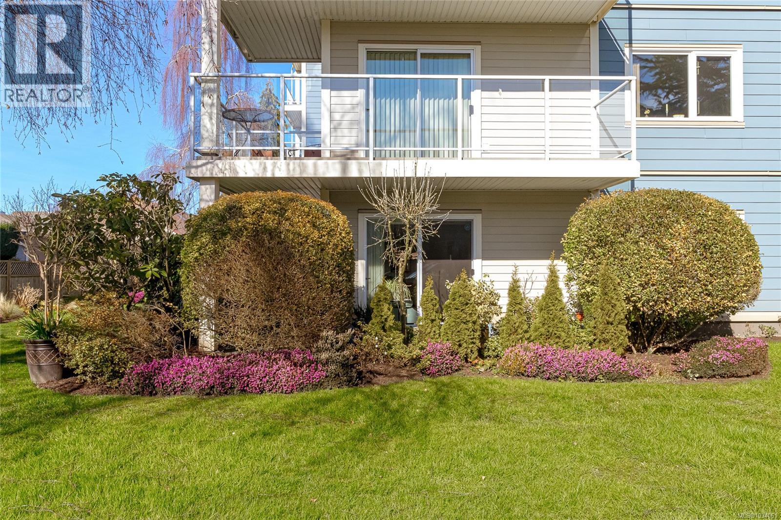 #102 2360 James White Blvd - Image 2