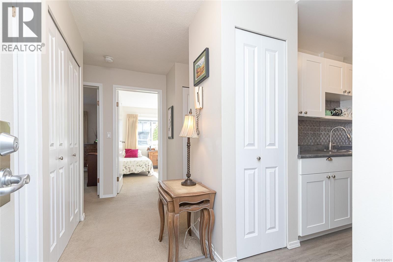 #102 2360 James White Blvd - 22