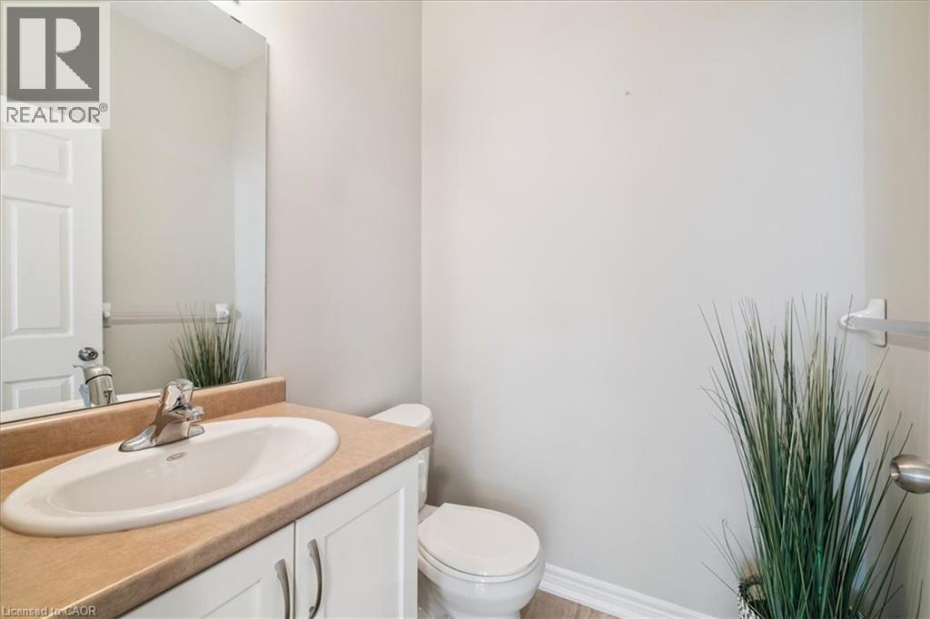 181 PLAINS Road W Unit# 36, Burlington, Ontario, L7T0B1 — Photo 26