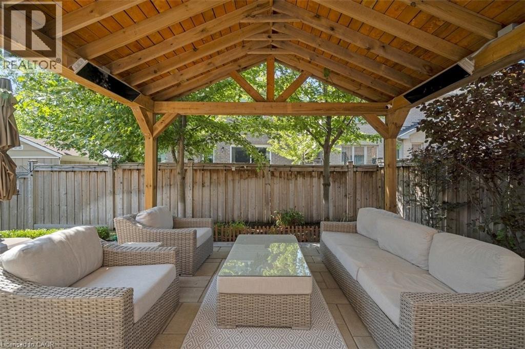355 WISTERIA Way, Oakville, Ontario, L6M1L6 — Photo 41