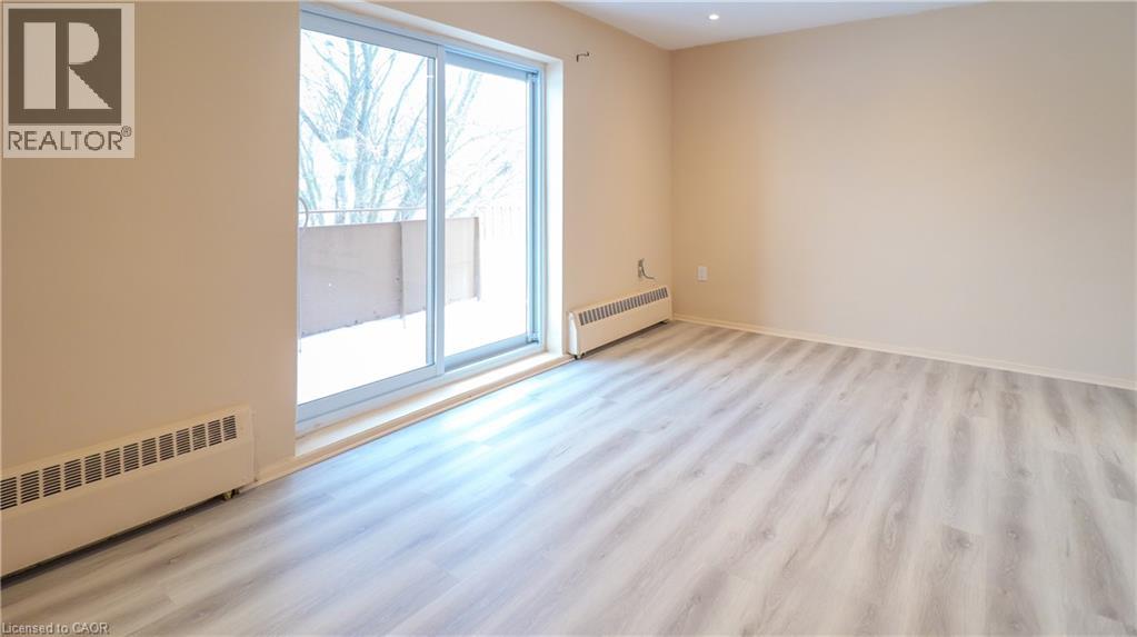 84 SECOND Street Unit# 207, Orangeville, Ontario, L9W2C3 — Photo 12