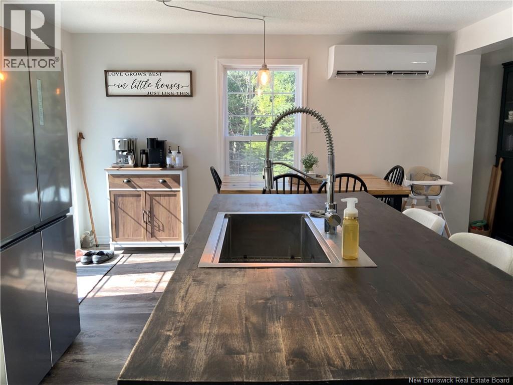 128 Mechanic Street - 13