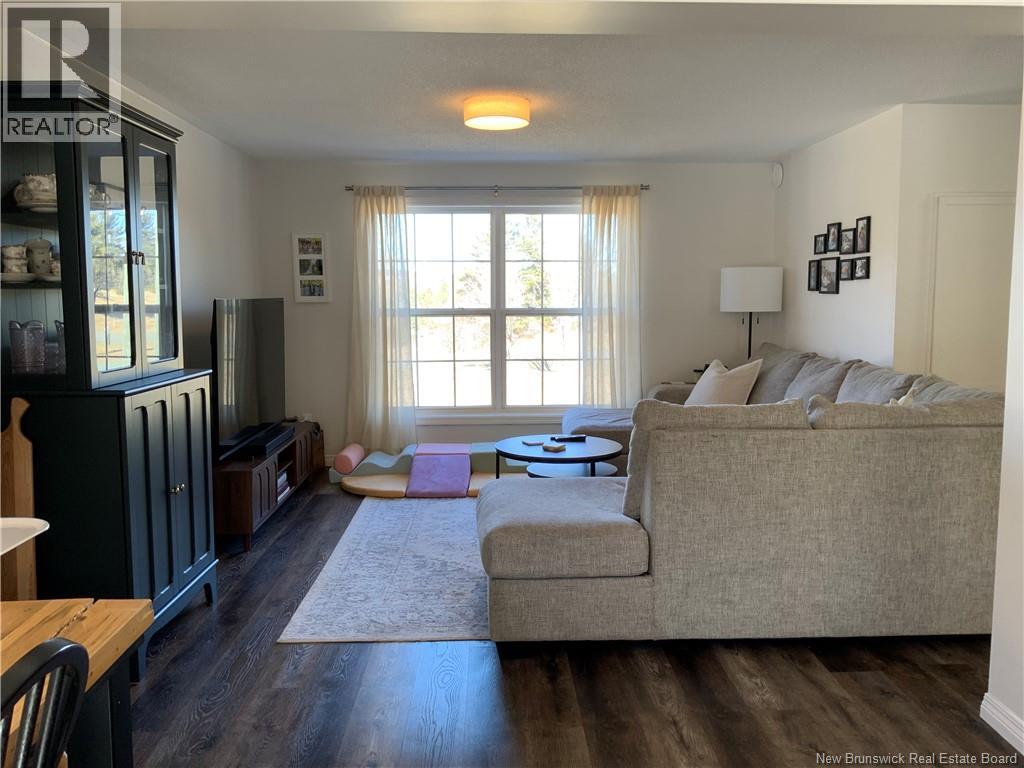 128 Mechanic Street - 14