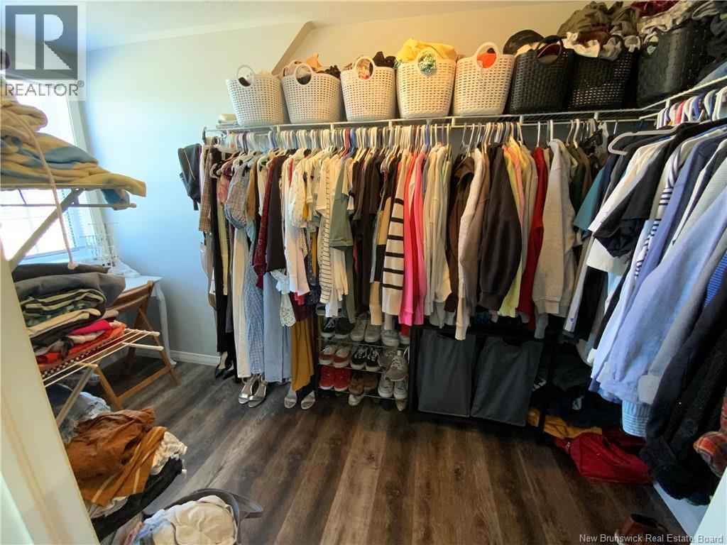 128 Mechanic Street - 32