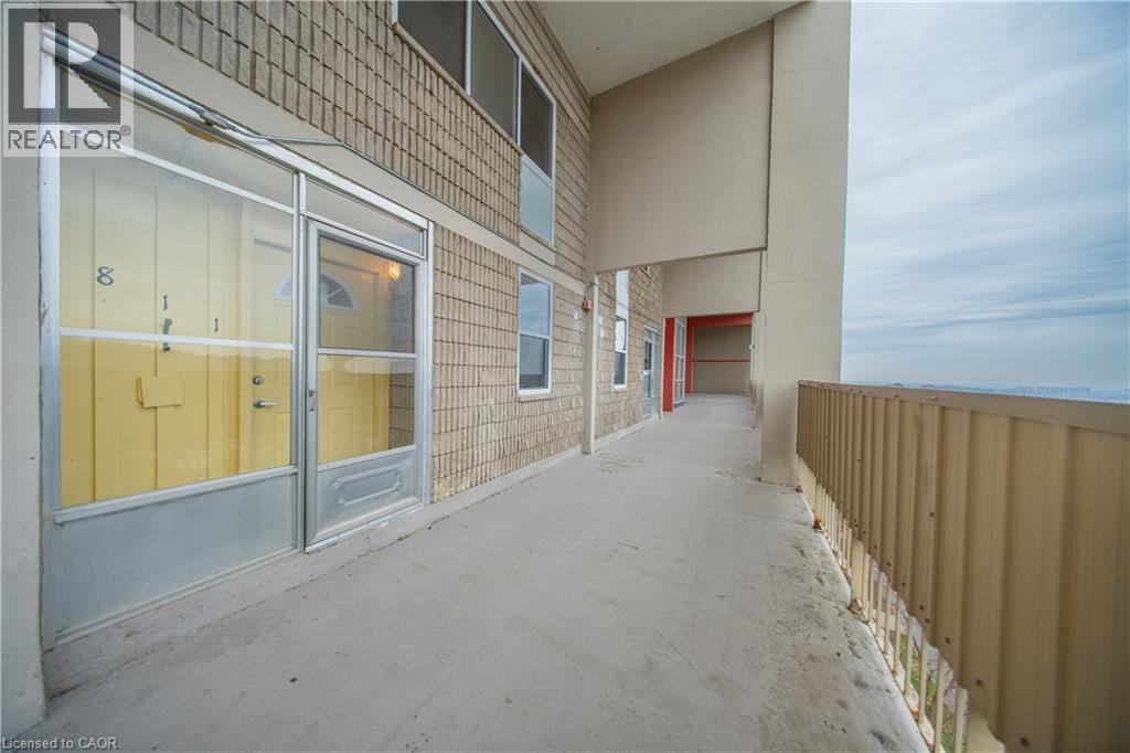 350 QUIGLEY Road Unit# 811, Hamilton, Ontario, L8K5N2 — Photo 8