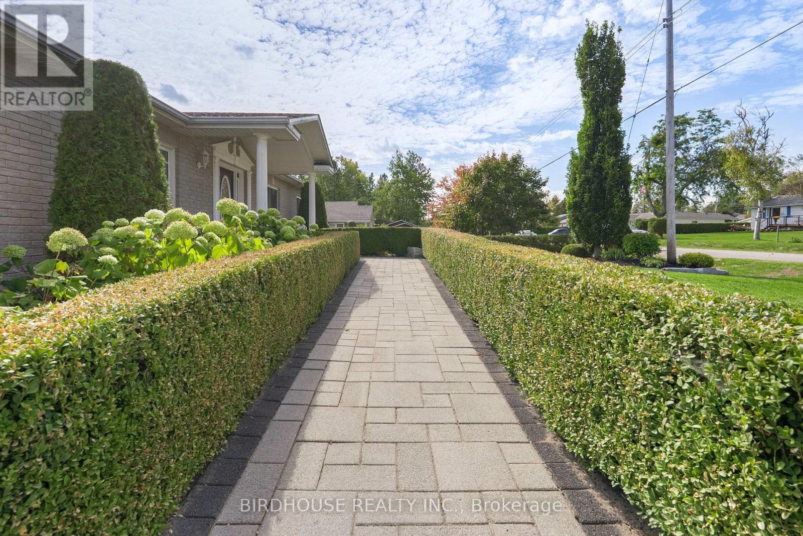 145 BEEHIVE DRIVE - 2