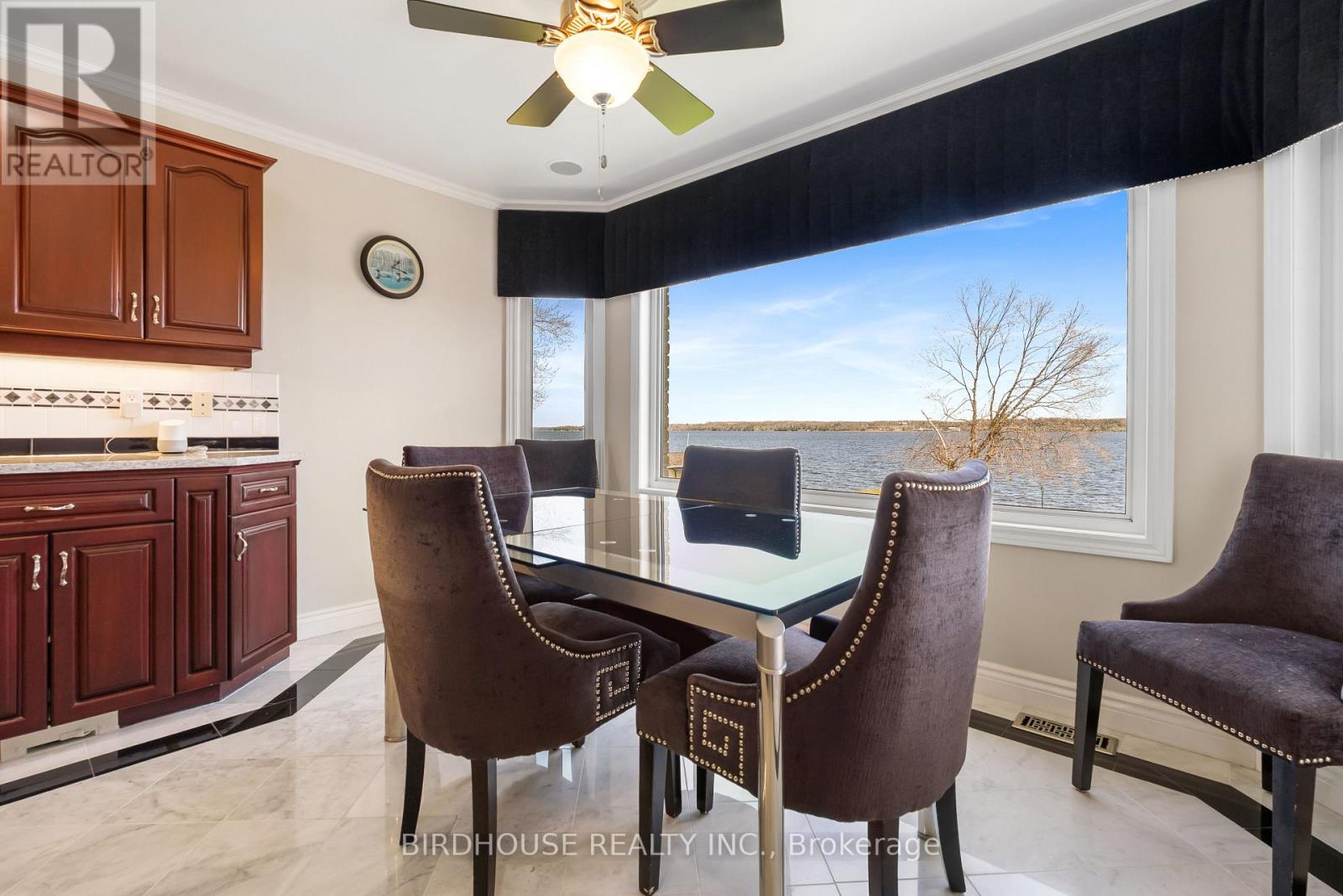 145 BEEHIVE DRIVE - 22
