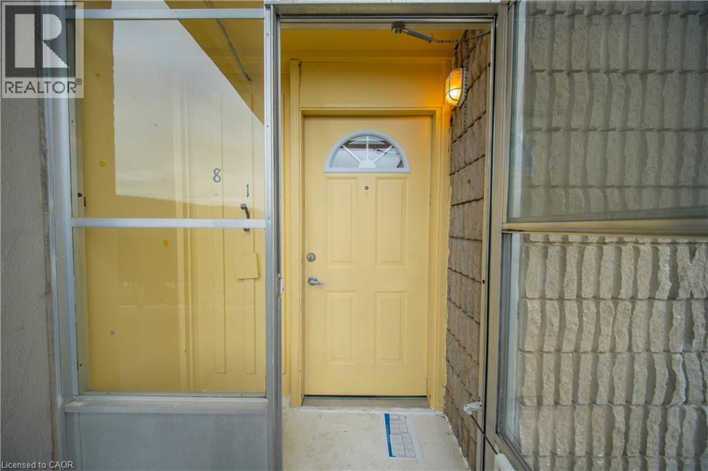 350 QUIGLEY Road Unit# 811, Hamilton, Ontario, L8K5N2 — Photo 9