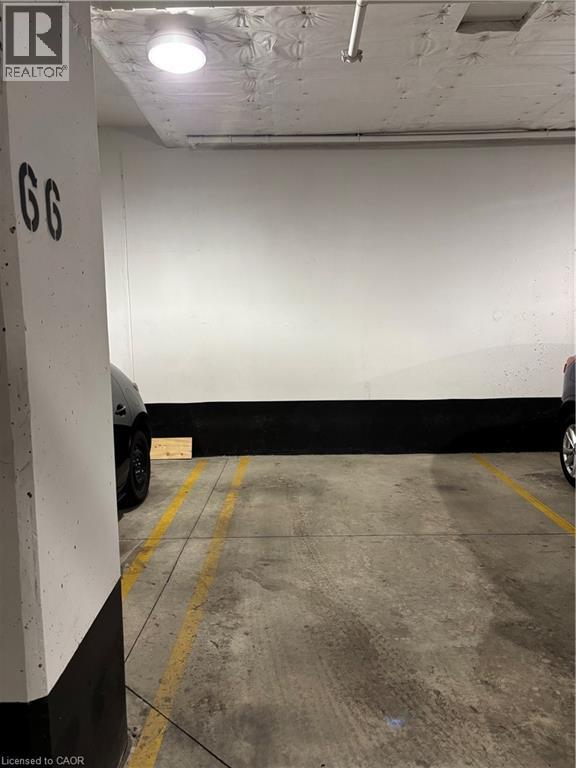 1119 COOKE Boulevard Unit# B121, Burlington, Ontario, L7T0C7 — Photo 26