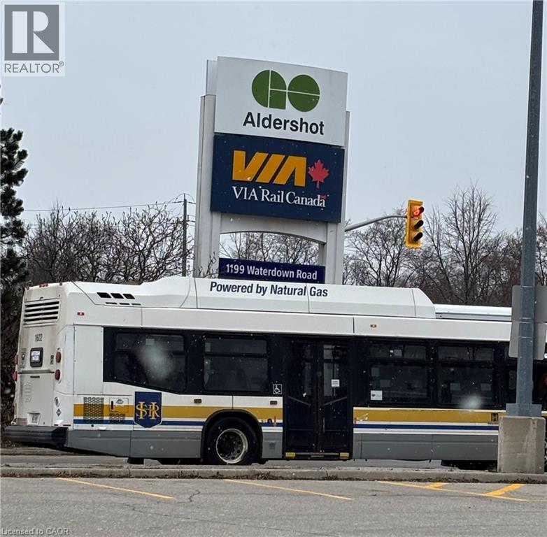 1119 COOKE Boulevard Unit# B121, Burlington, Ontario, L7T0C7 — Photo 3