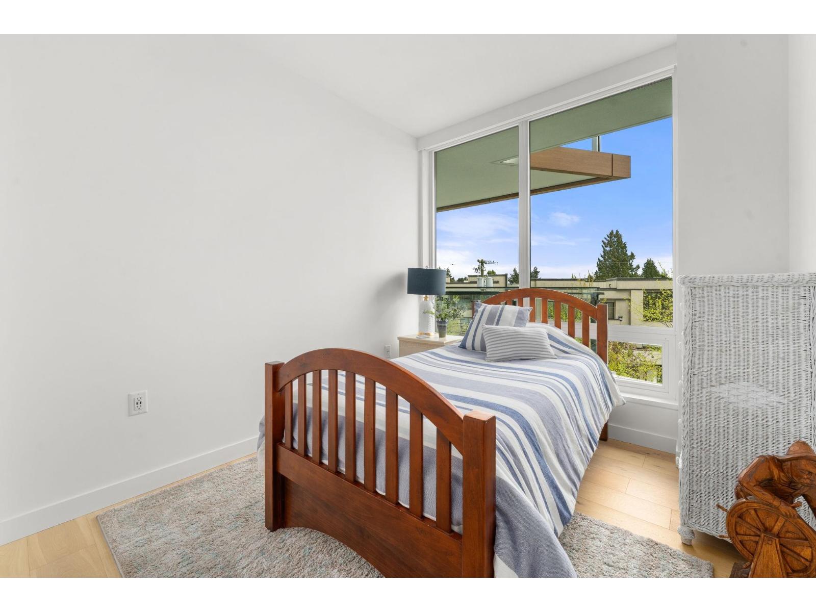 305 1439 GEORGE STREET — photo 25