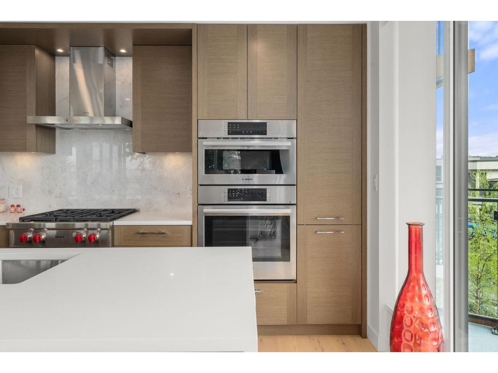305 1439 GEORGE STREET — photo 10