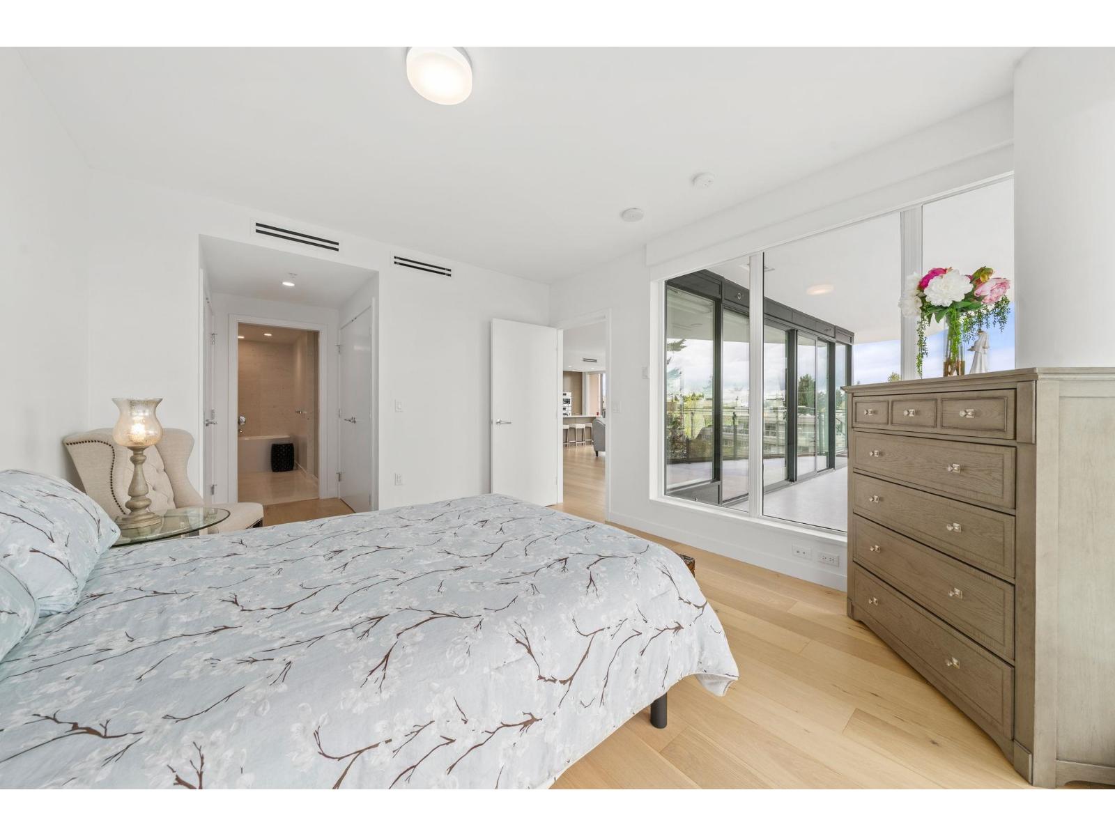 305 1439 GEORGE STREET — photo 19