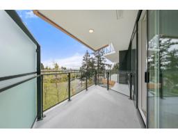305 1439 George Street, White Rock, BC V4B0B9 Photo 31