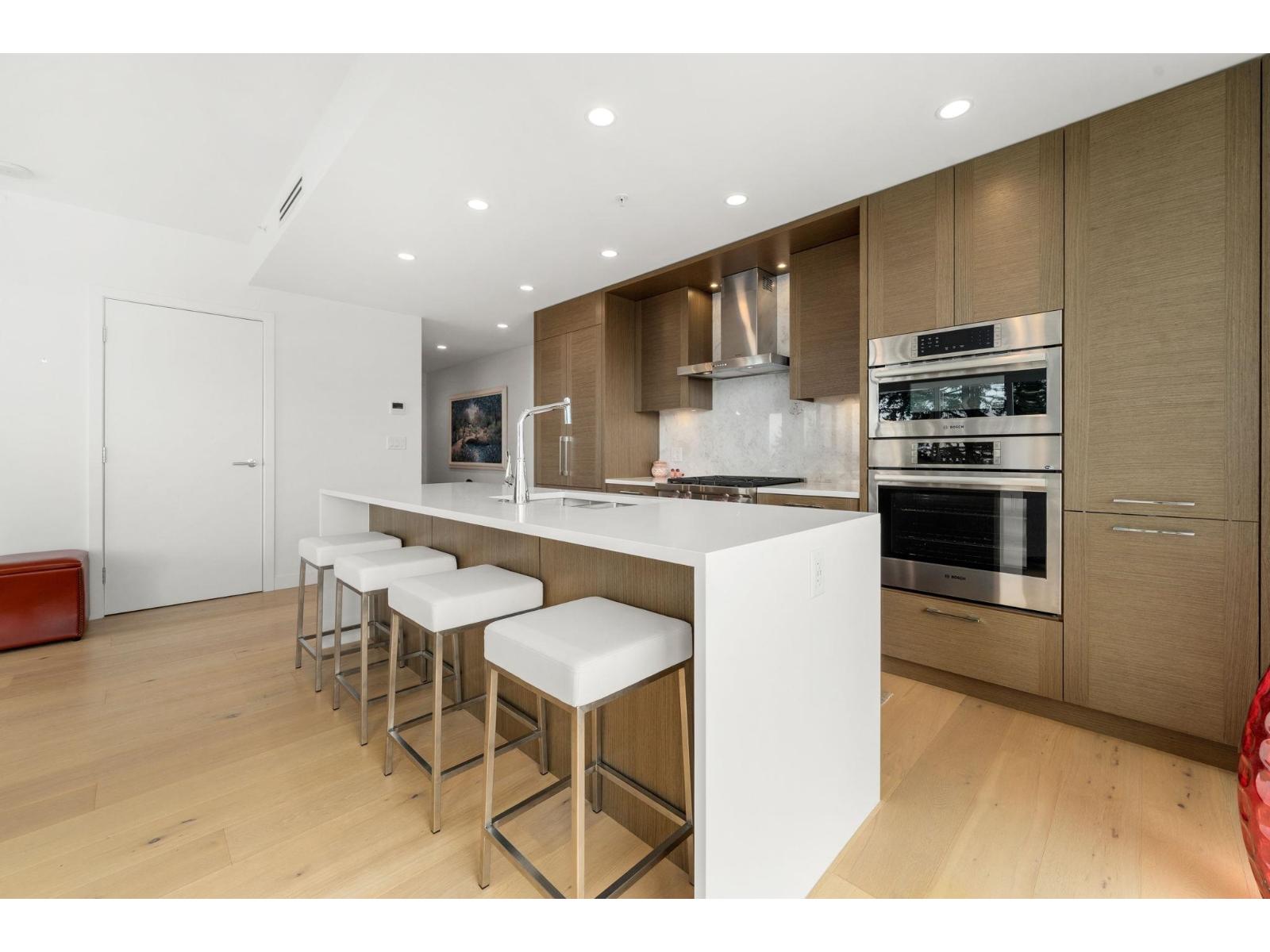 305 1439 GEORGE STREET — photo 9