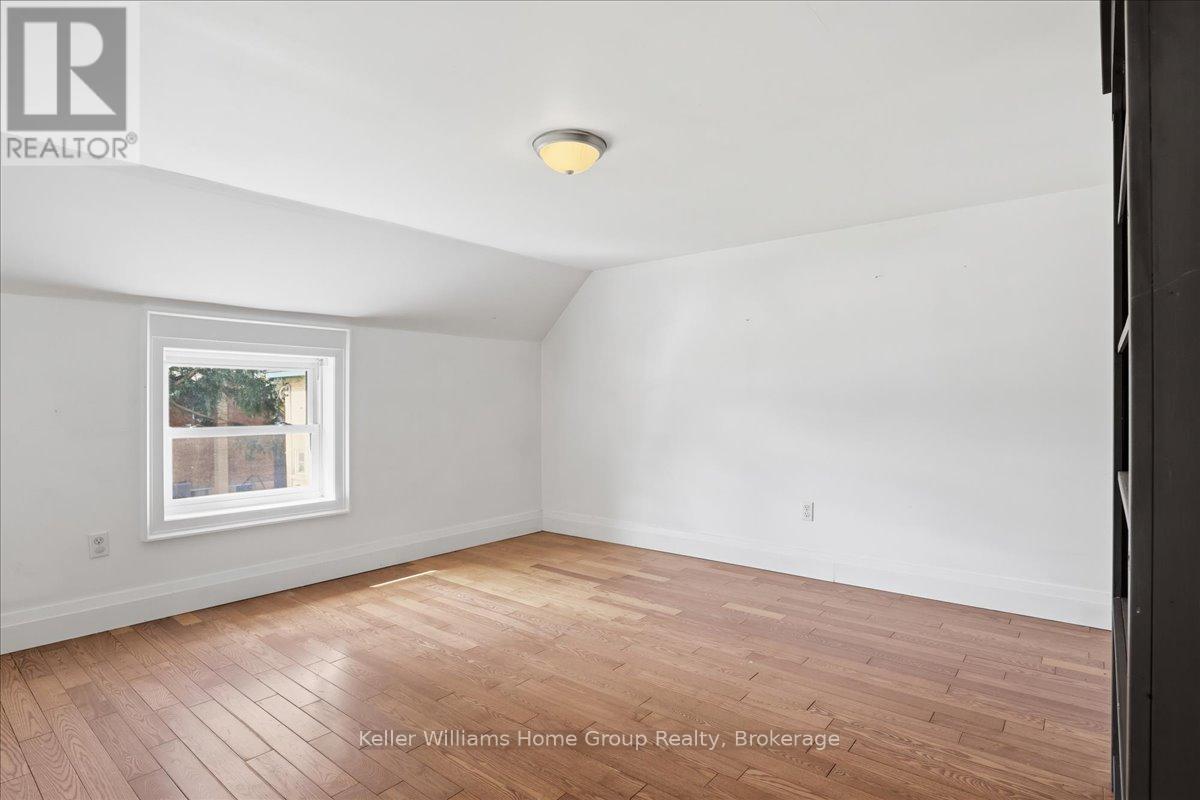 44 2ND AVENUE - 13