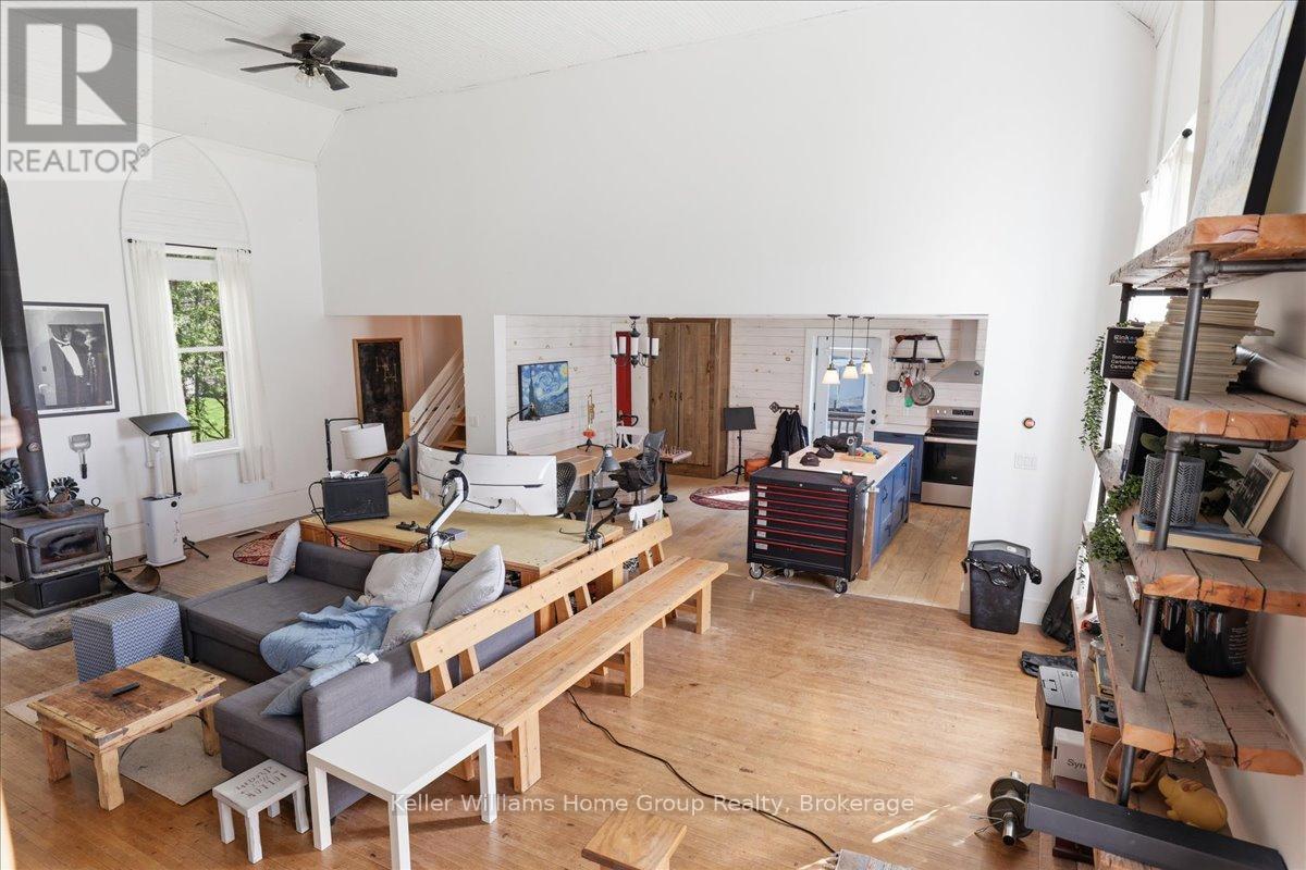44 2ND AVENUE - 18