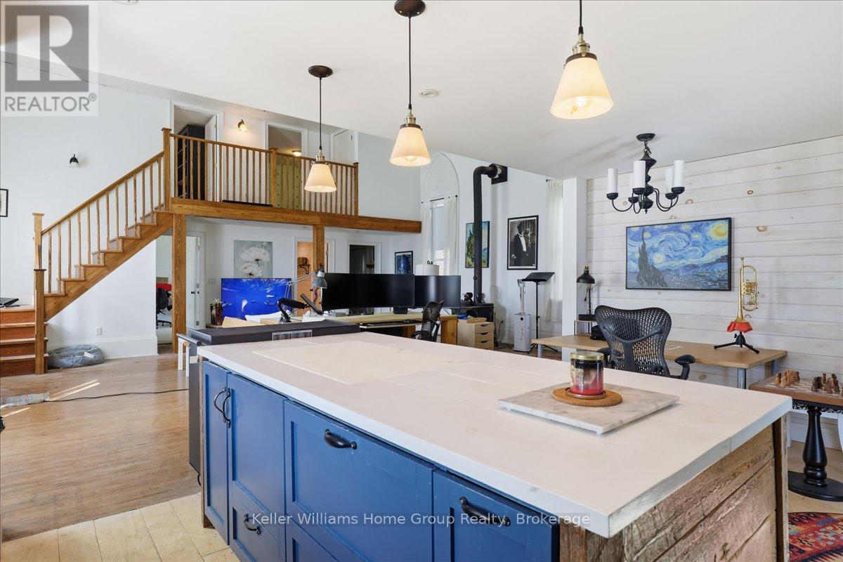 44 2ND AVENUE - 21