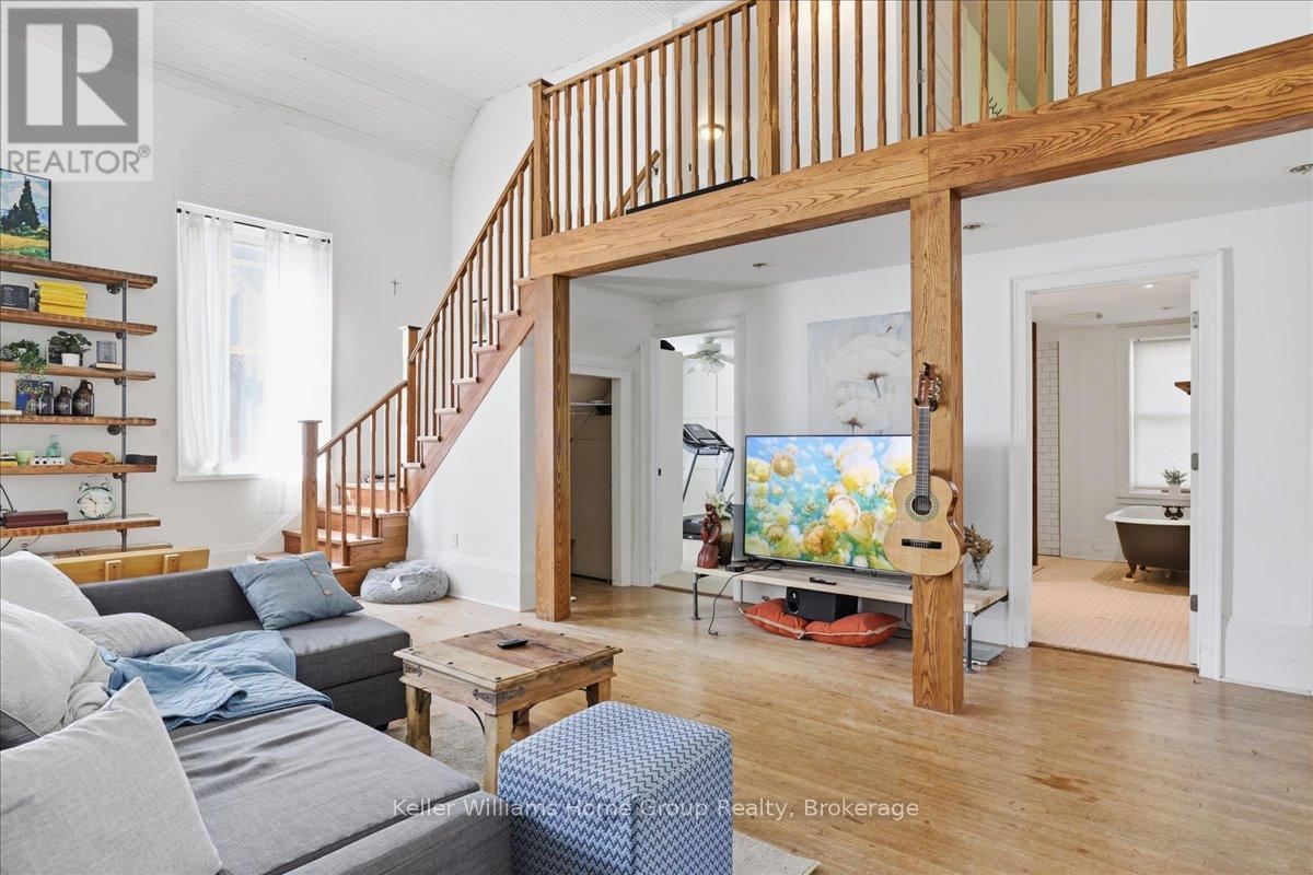 44 2ND AVENUE - 26