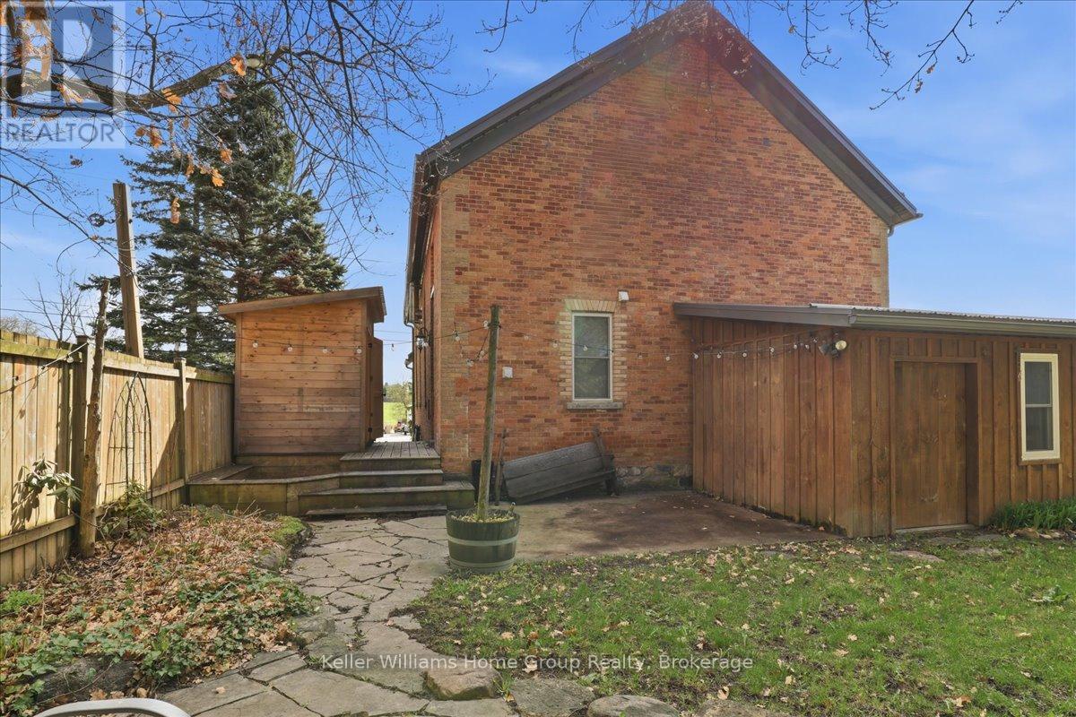 44 2ND AVENUE - 43
