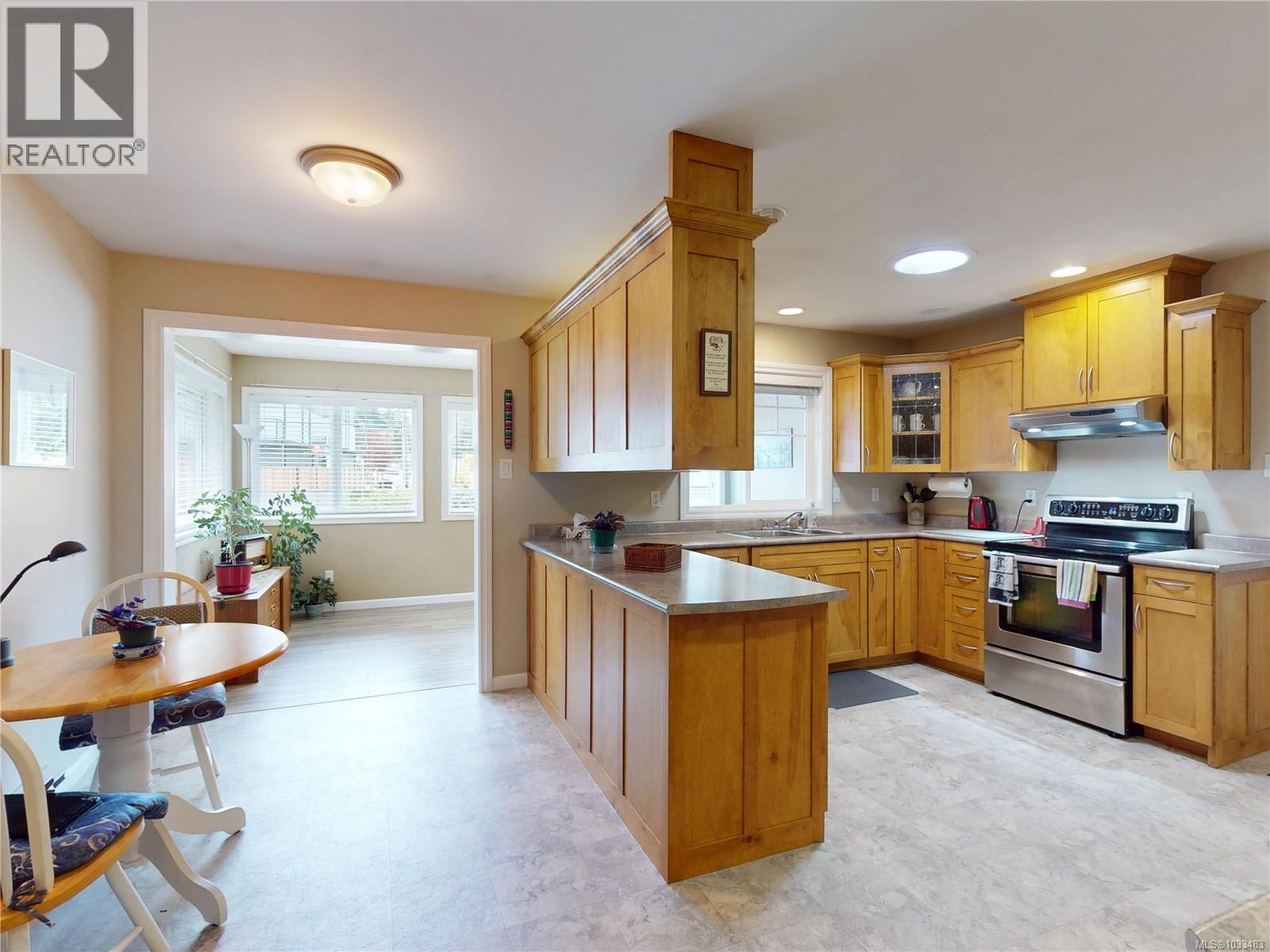 972 Walfred Rd - 11
