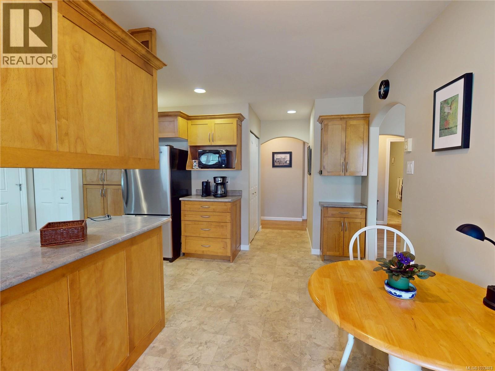 972 Walfred Rd - 17