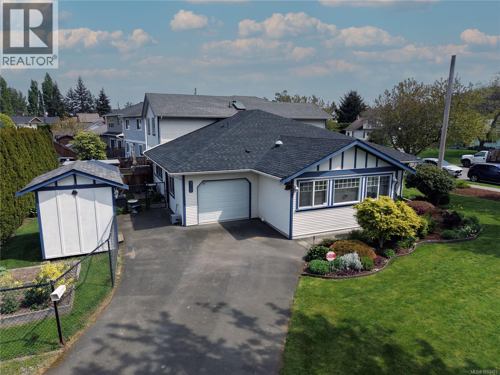 972 Walfred Rd - 34