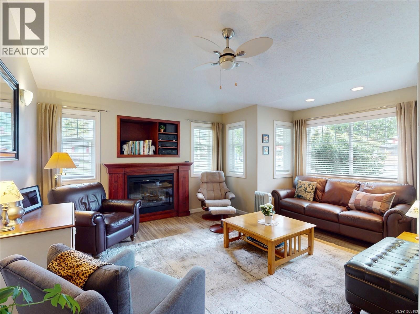 972 Walfred Rd - 7