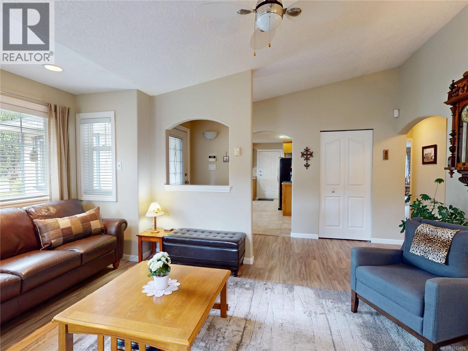 972 Walfred Rd - 8