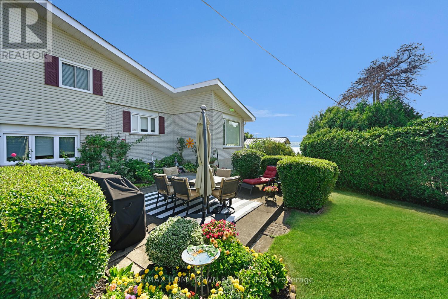 1 HARDY CRESCENT - 45