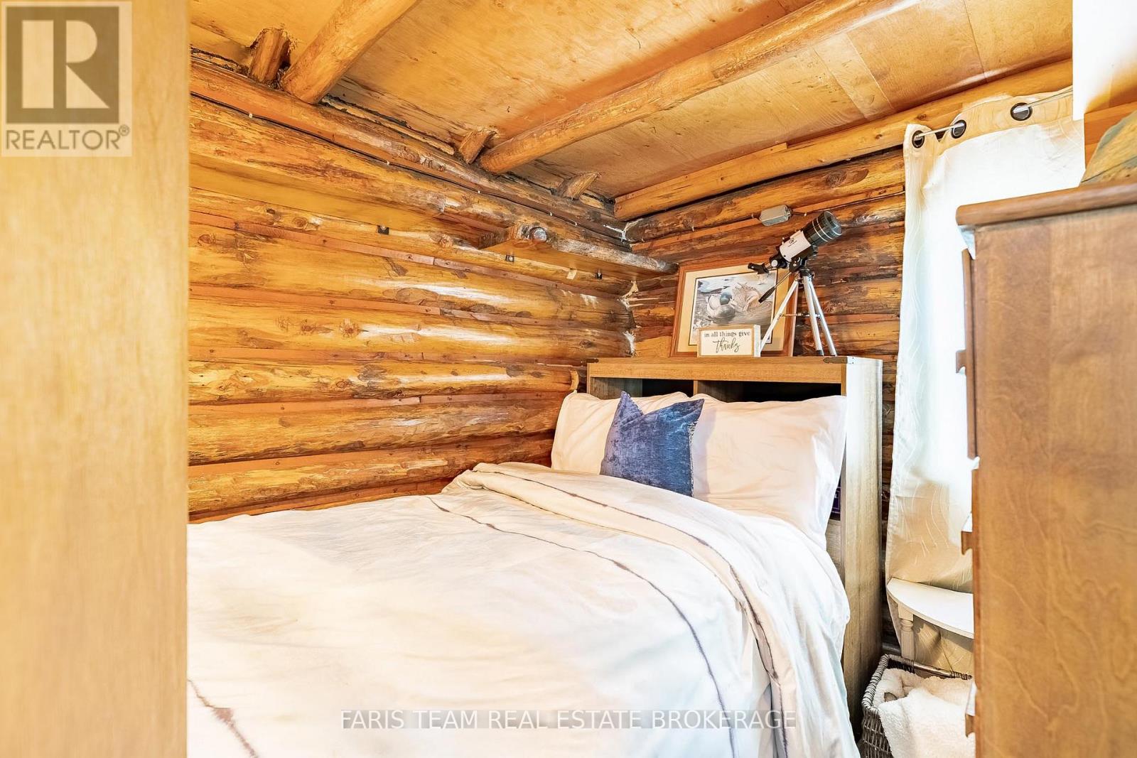 42 BLACK RIVER ROAD - 13