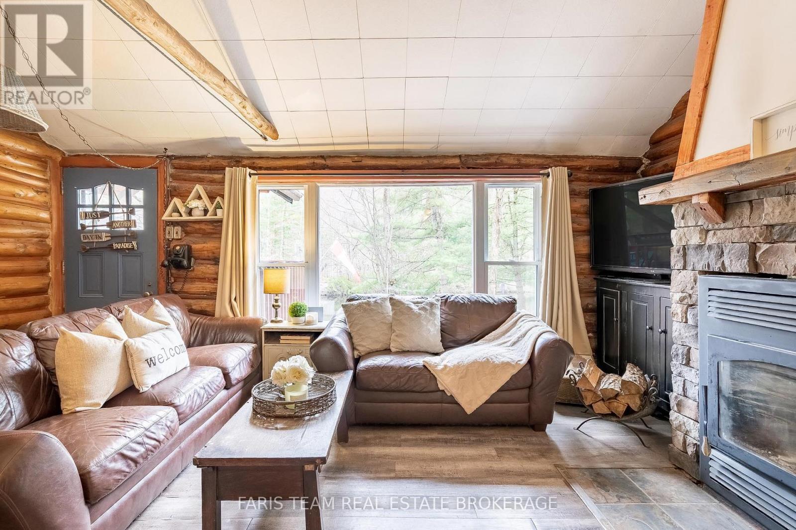 42 BLACK RIVER ROAD - 9