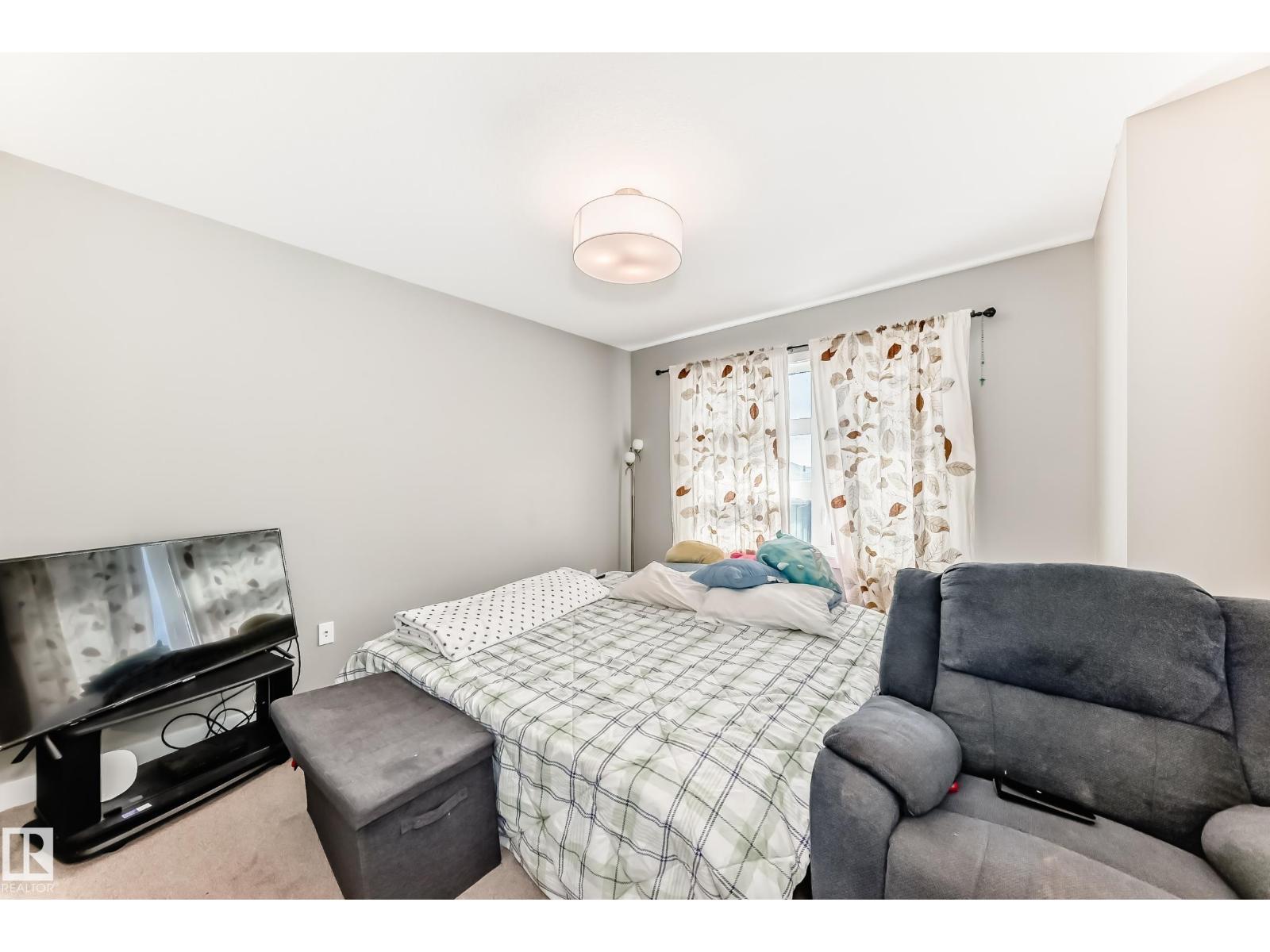 #92 17635 58 ST NW, Edmonton