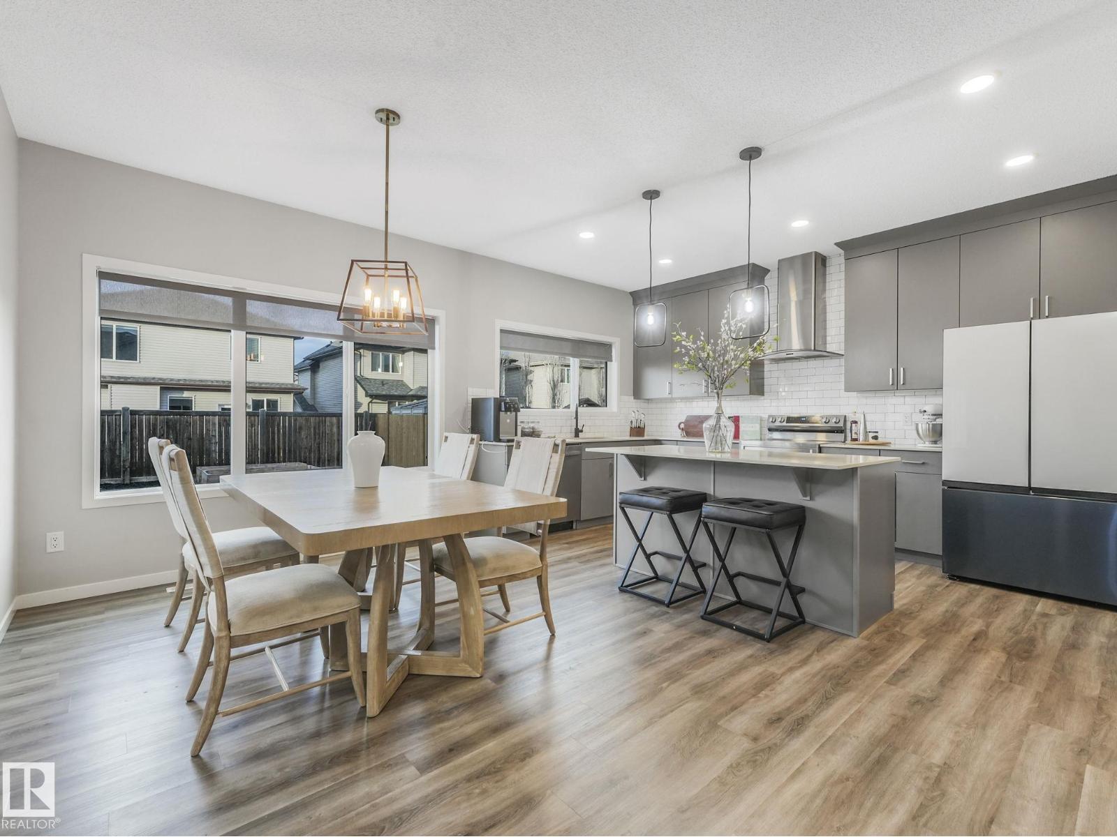 10 AUTUMNWOOD CR, Spruce Grove