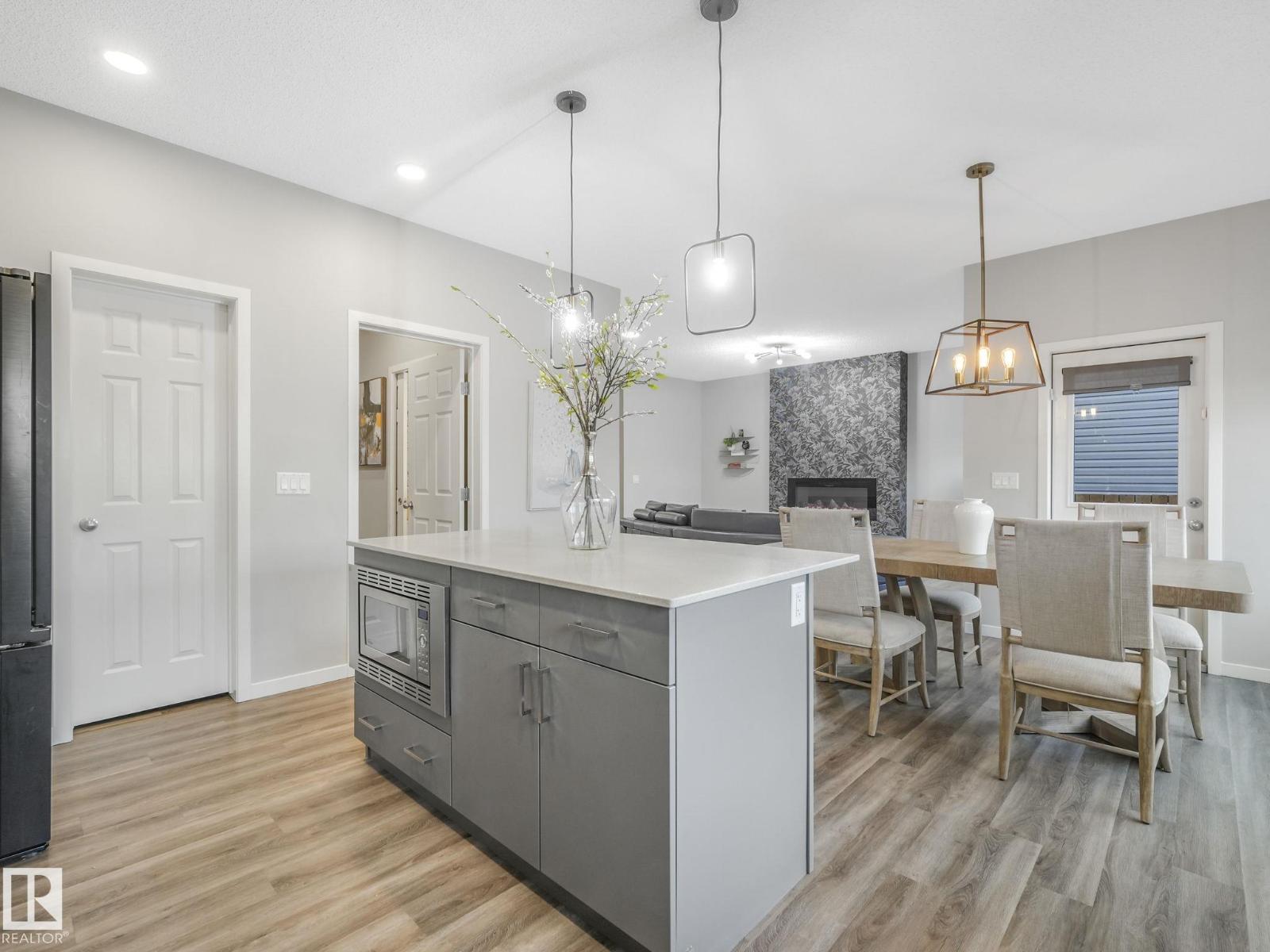 10 AUTUMNWOOD CR, Spruce Grove