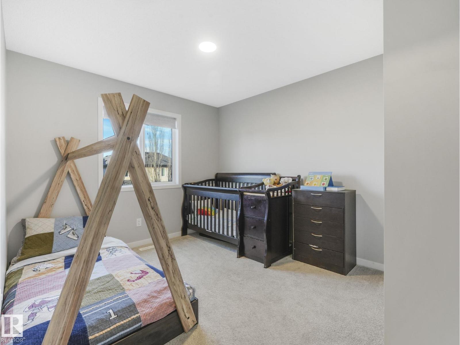 10 AUTUMNWOOD CR, Spruce Grove