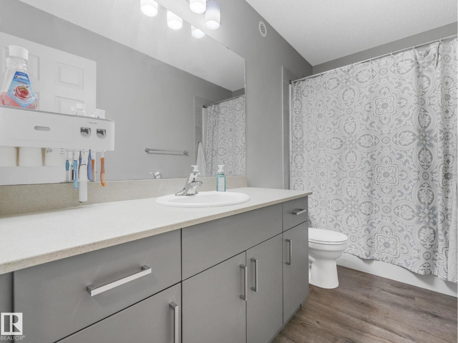 10 AUTUMNWOOD CR, Spruce Grove