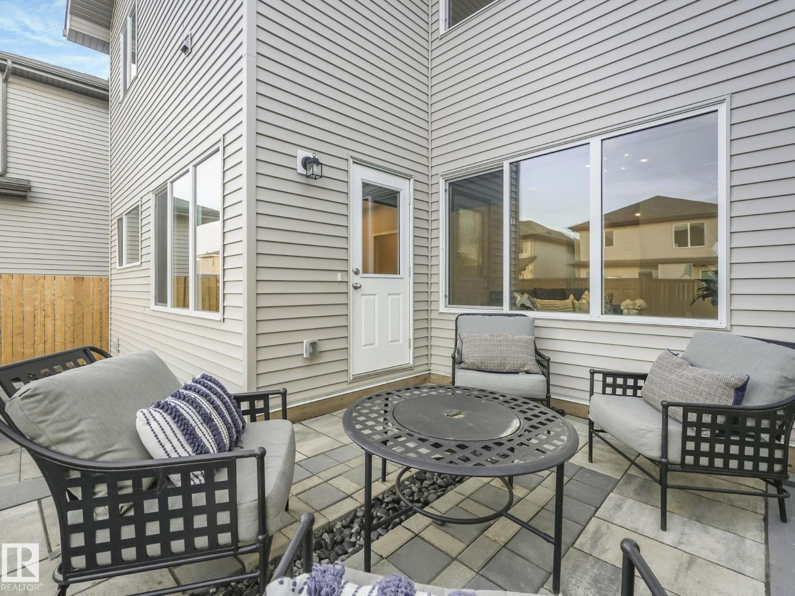 10 AUTUMNWOOD CR, Spruce Grove