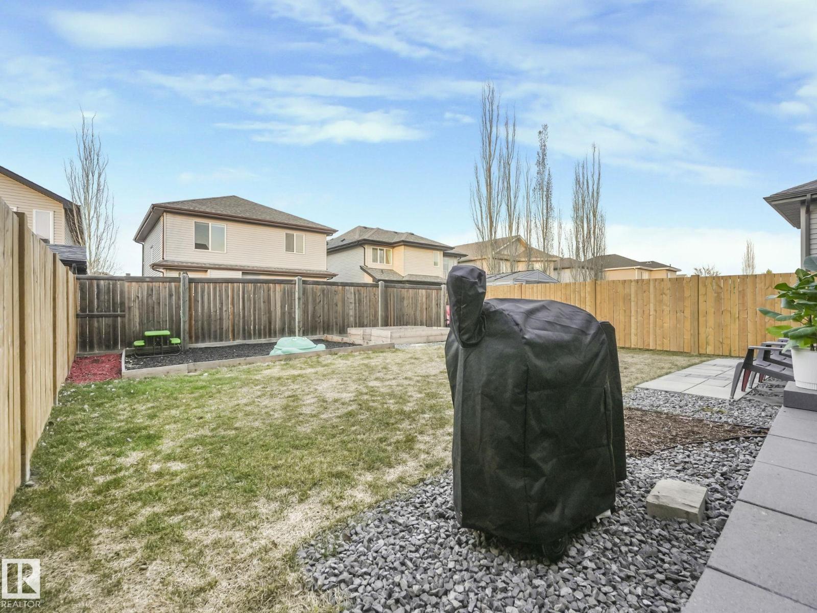 10 AUTUMNWOOD CR, Spruce Grove