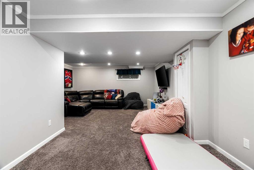 193 Parry Crescent, Fort McMurray